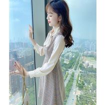 Long-sleeved dress womens autumn 2020 new bow fake two-piece checkered autumn small autumn womens clothing