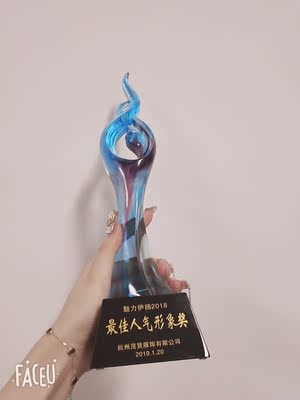 小A们 看到这款不要犹豫 忍不住疯狂打电话 这是我穿过最好穿的一款了 贴的紧到你怀疑人生 从进场到结束七八个小时 一丝丝都没掉  小A必备必买！