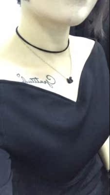 灰常好啊，真的是爱死店家，这么贴心，我真的要好好表白下啦~颜控必备啊~质量好，粘贴性贼好，穿上身显得有料，也不会伤害皮肤，炒鸡满意！感受到了B杯的尊严，终于有乳沟了，我是戴的上托效果的聚拢也不錯。