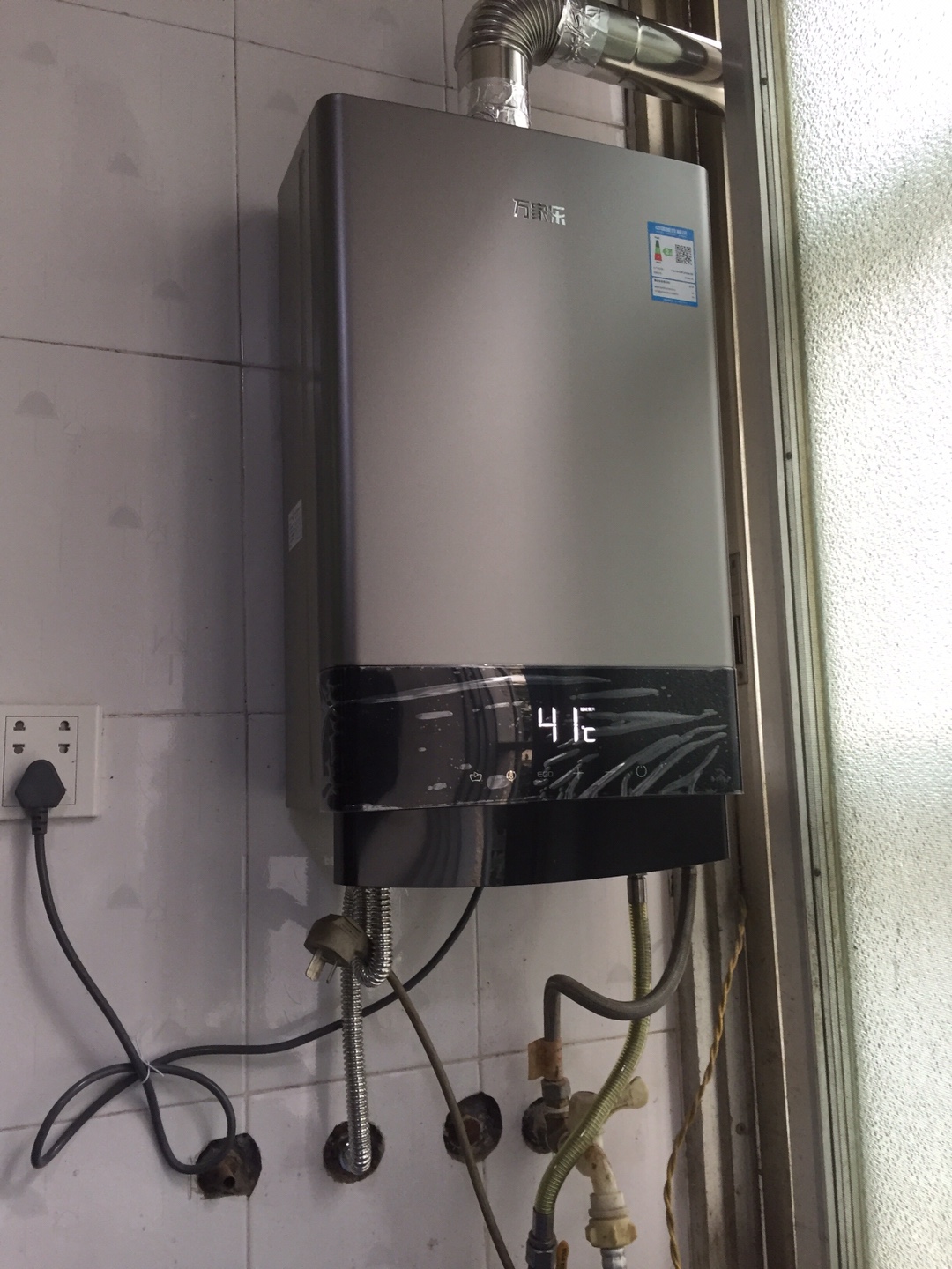 使用万家乐JSQ30-T6燃气热水器怎么样?质量真的好吗?内幕感受揭秘