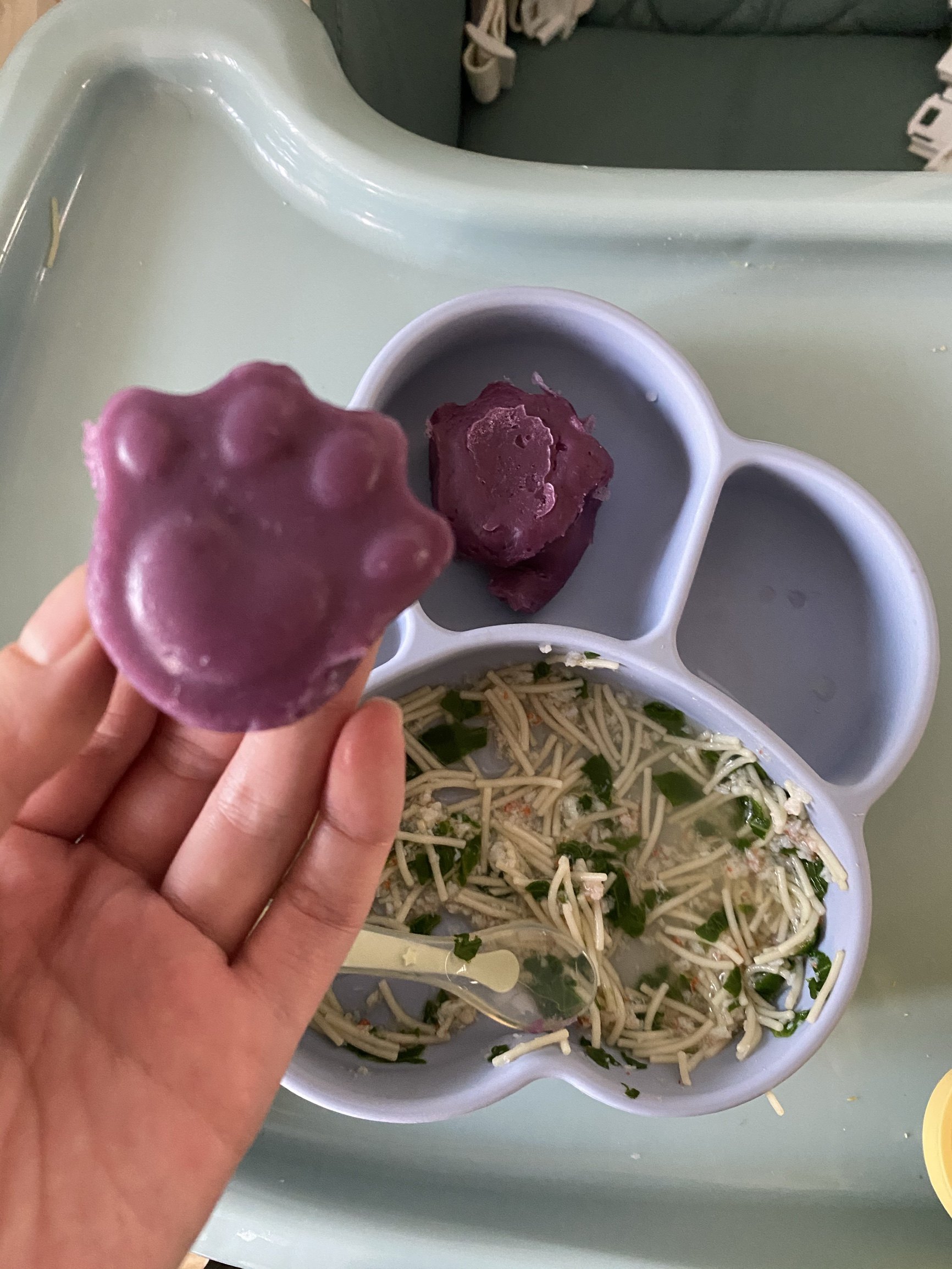 爱咔威蒸糕模具儿童餐具感受怎样?使用评测口碑如何?