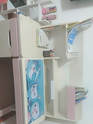 优沃 儿童学习桌不垃圾吧?