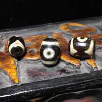 Tibet new loose jewelry stone crystal natural shale old agate tiger teeth tiger pattern two eyes barrel partition beads top beads with beads