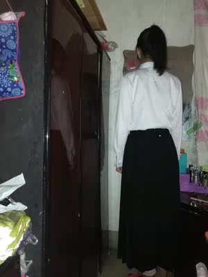 衣服收到了,质量很好,给宝贝表演穿的,很满意的一次购物,女儿非常喜欢,穿着非常漂亮,祝老板生意兴隆,以后还会光顾的! 衣服收到了,质量很好,给宝贝表演穿的,很满意的一次购物,女儿非常喜欢,穿着非常漂亮,祝老板生意兴隆,以后还会光顾的!