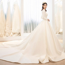 French retro satin light main wedding dress 2022 new temperament bride dragged a small man out of the high texture