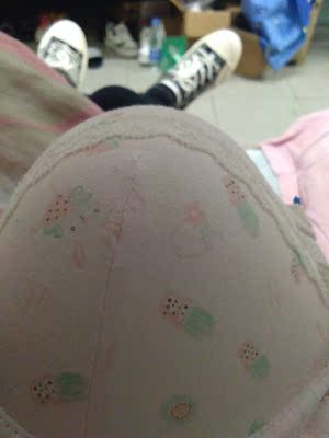 尺码刚刚好,就是……这浅蓝色?你逗我呢? 尺码刚刚好,就是……这浅蓝色?你逗我呢?