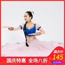 Yiman Indian dance womens Bollywood Phnom Penh Grand Dress Leng Ha next to cover Kulta Sari Anna