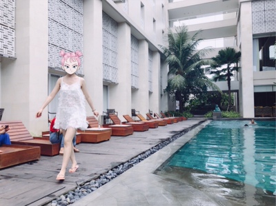 我只能说很好好吧 还送了很可爱的防水袋。我的泳衣不掉毛 很好！！