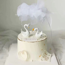 Creative 520 Valentines Day cake decoration beautiful golden silver crown white swan cake decoration birthday dessert