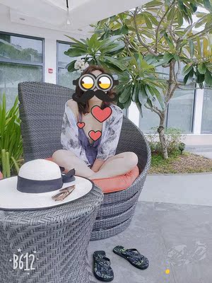 泳衣的质量很好穿上很性感很好看唯一的缺点就是我太胖了要是瘦点腰细的人穿上会更好的😂