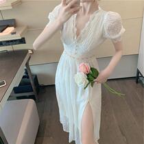 Hepburn style ins French temperament gentle wind embroidery lace fairy dress chic dress female