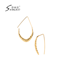 sumni Samini 18K gold European and American style atmosphere asymmetrical simple handmade whack pattern earrings for women