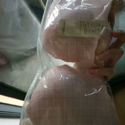 宝贝非常喜欢非常漂亮,物美价廉,内衣适合大胸妹子,质量很好,薄款的,喜欢朋友赶紧下手拉,祝老板生意兴隆哈 宝贝非常喜欢非常漂亮,物美价廉,内衣适合大胸妹子,质量很好,薄款的,喜欢朋友赶紧下手拉,祝老板生意兴隆哈