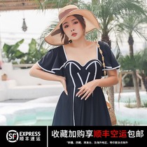 Black and white swimsuit women 2020 new sexy large size fat mm200 pounds cover belly thin steel support large cup hot spring