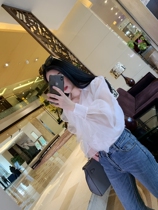 Delicate womans beauty and semi-perspective ~ ~ ~ white shirt woman design feeling little crowdsourced