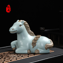 Zhisheng immediately has money for tea pets Kung Fu tea Road tea pets ornaments Ruyao can raise tea play with tea tables tea tables small ornaments
