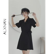 Deer head south 2022 Spring new one-piece dress woman black suit collar slim slim with a small sub short skirt