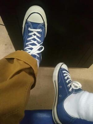 没有色差，颜色跟我想象的一样好看！！满意满意满意！！