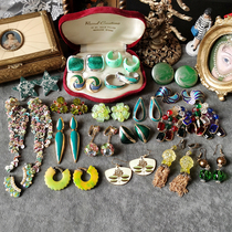 Western Antique Jewelry vintage Earrings Joker Elegant Green European and American Summer Fashion vintage Earrings Earrings W8