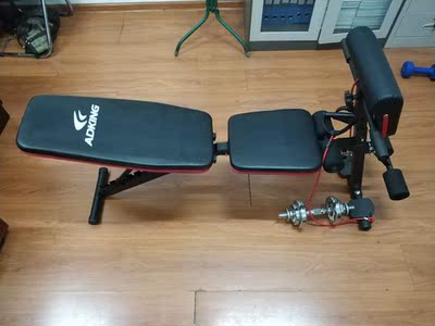 还不错，组装很容易，老公很喜欢