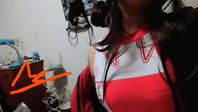 呜呜呜超棒吹爆七三!!!! 虽然自己没有男朋友但是穿的特别开心! （好像这套衣服走的性感风我拍成了可爱风哈哈哈哈哈被打死） NZ!!!!!!!