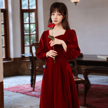 Velvet toast to brides 2022 new summer long sleeves red betrothed gown slim fasting style normal to wear