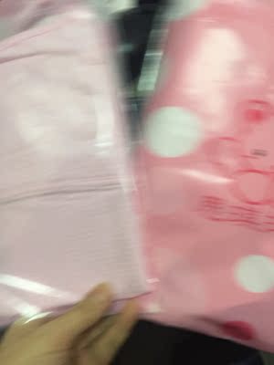 太好了,女儿喜欢,是棉面料的 太好了,女儿喜欢,是棉面料的