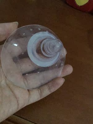 宝贝很好用,宝宝也喜欢用,因为乳头较短宝宝吸奶很费劲又吃不饱,自己喂奶也很头疼,无意间看到这个东西,也是抱着试试的心态,然后就下单买了这款宝贝,宝宝刚开始时有点不适应,吸了两三次宝宝喜欢用这个奶顿吸奶了,里面有说明书和使用方法特别方便,店家还送了包装盒,很方便携带和保存。。。 宝贝很好用,宝宝也喜欢用,因为乳头较短宝宝吸奶很费劲又吃不饱,自己喂奶也很头疼,无意间看到这个东西,也是抱着试试的心态,然后就下单买了这款宝贝,宝宝刚开始时有点不适应,吸了两三次宝宝喜欢用这个奶顿吸奶了,里面有说明书和使用方法特别方便,店家还送了包装盒,很方便携带和保存。。。