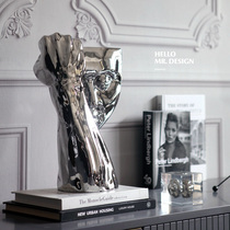 Modern Light Lavish Resin Silver-coated Palm Face Pendulum-like Office Sales in the bedroom Desktop Sculpture Artwork