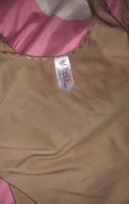 穿着不勒,小肚子没有了,而且穿上之后吃饭也吃的少了,而且瘦了之后免费改小! 穿着不勒,小肚子没有了,而且穿上之后吃饭也吃的少了,而且瘦了之后免费改小!