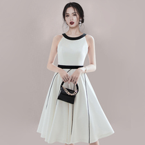 Thai Tide brand retro Hepburn style celebrities dress small white skirt sexy backless white sleeveless niche dress women