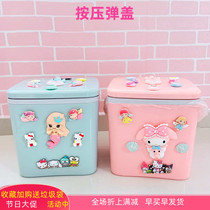 Desktop mini trash can children cute bedside bedroom storage bucket household bullet cover small trash can Creative Car