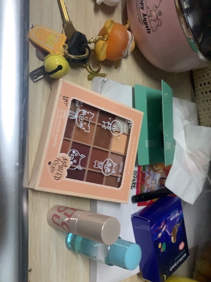 平价眼影口红唇彩/唇蜜/唇釉口碑怎样?详细解密有谁用过?