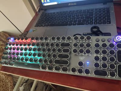 讨论蒸汽朋克机械键盘怎么样，是真的机械键盘吗？质量好不好