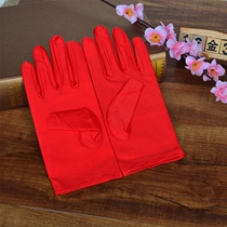 Little couple 2021 new bride gloves red short wedding yarn dress accessories fabric five finger gloves