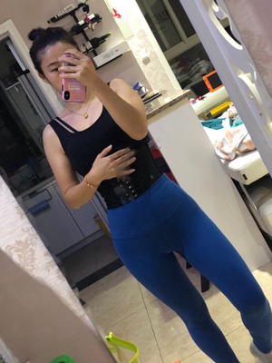 买的M号，稍微有点送，还可以穿！