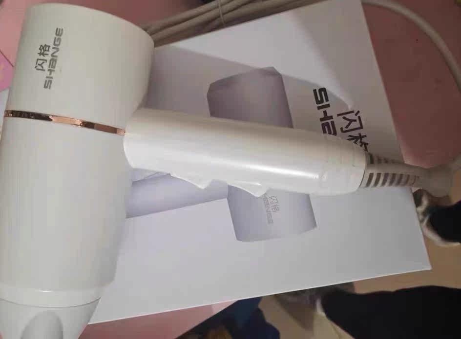 请问大伙:松下大风力电吹风筒究竟怎么样,真实使用感受揭秘!!!不看必后悔