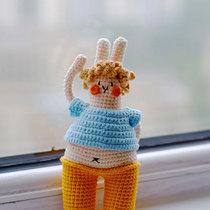 April handmade DIY homemade wool embroidery crochet beer rabbit doll keychain hanging piece material bag