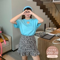 Wang grape slightly fat mm hip skirt female 2020 summer thin Korean version of the pleated high waist thin plus size skirt