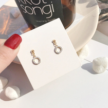 Temperament earrings 2021 New Tide Korean personality Net Red simple small earrings cold wind sterling silver geometric earrings