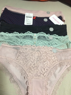 此用户没有填写评价。