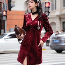 Design sense of Western style V-neck dress female Korean version of autumn and winter temperament socialite long-sleeved single-breasted slim A-line skirt all-match