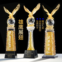 Sand gold crystal trophy custom metal business gift souvenir group Eagle atmosphere Eagle Trophy