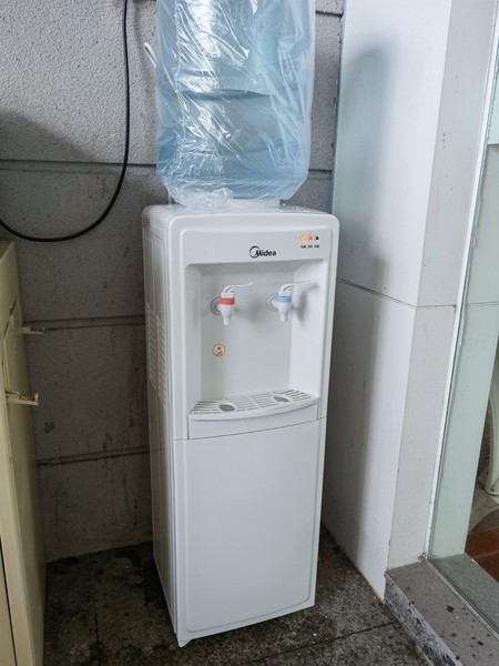 美的m718立式饮水机靠谱吗真实体验差么