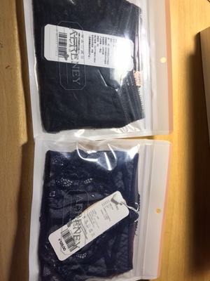 很好看和喜欢 穿上很惊喜!超薄很显胸小 这是一个好评模版,不要看了下面都是废话。因为本姑娘很懒不想每个宝贝都写好评 所以才模仿网友的 好评模版 但是这个宝贝不管是质量 款式还是性价比 都是本姑娘喜欢的 如果是不喜欢的那本姑娘就会很生气 然后这个模版就变成了各种喋喋不休的吐槽 自然就不会撒下这个好评给各位淘友一个参考 本宝贝还是极好的 很好看和喜欢 穿上很惊喜!超薄很显胸小 这是一个好评模版,不要看了下面都是废话。因为本姑娘很懒不想每个宝贝都写好评 所以才模仿网友的 好评模版 但是这个宝贝不管是质量 款式还是性价比 都是本姑娘喜欢的 如果是不喜欢的那本姑娘就会很生气 然后这个模版就变成了各种喋喋不休的吐槽 自然就不会撒下这个好评给各位淘友一个参考 本宝贝还是极好的