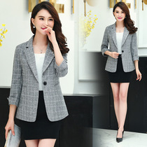 Middle-aged womens spring and autumn temperament small suit 40-year-old 50 mother Autumn short coat new middle-aged and elderly coat