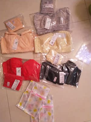 发货快，穿了好几年她们家的文胸，已经不习惯其它文胸，身边朋友们穿了也都很喜欢。遇到了小问题客服果果态度很好很耐心，解决问题速度快。还货速度也快。