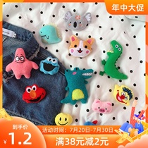 Mommy bag accessories Walking baby bag accessories Cute cartoon three-dimensional doll brooch clothes accessories