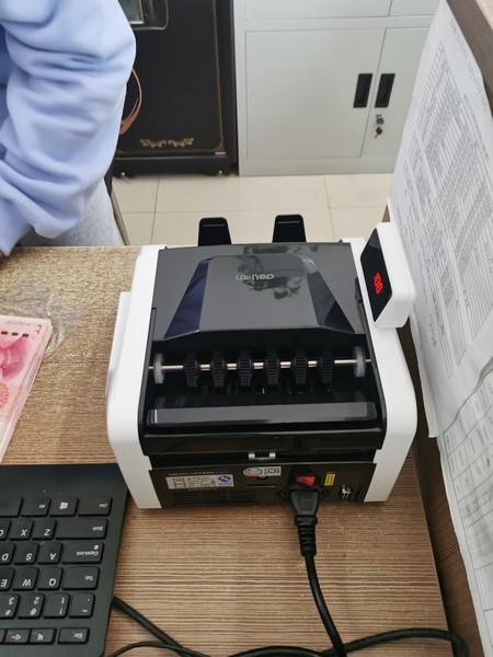 得力jbyd33300小型验钞机怎么样质量评论差么