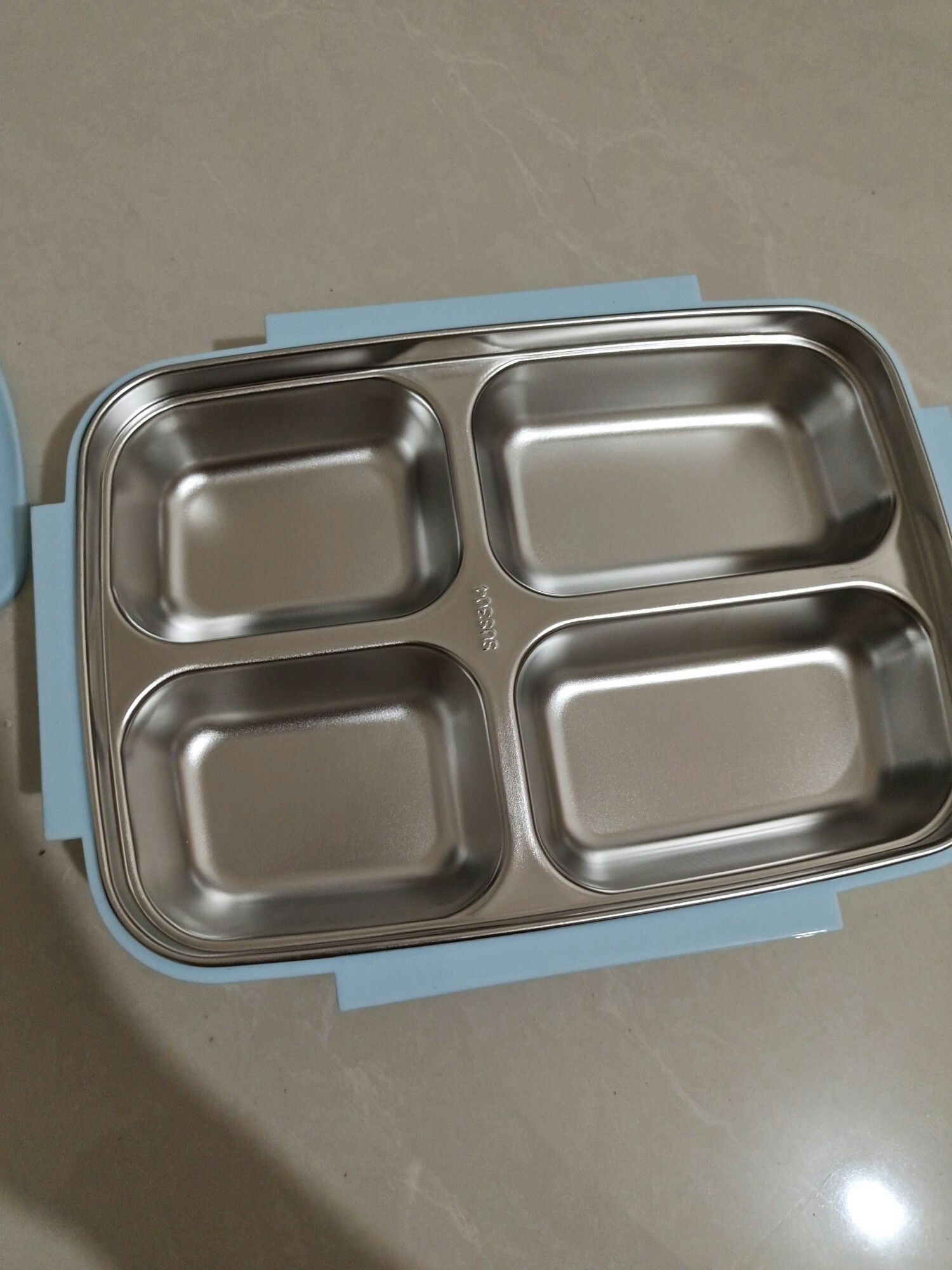 小学生饭盒学生专用易清洗儿童餐盒午餐分格密封保温不锈钢便当盒